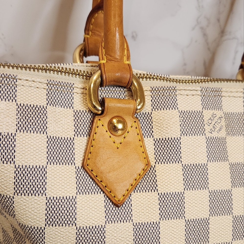 Louis Vuitton Damier Azur Saleya PM - Picture 2 of 16